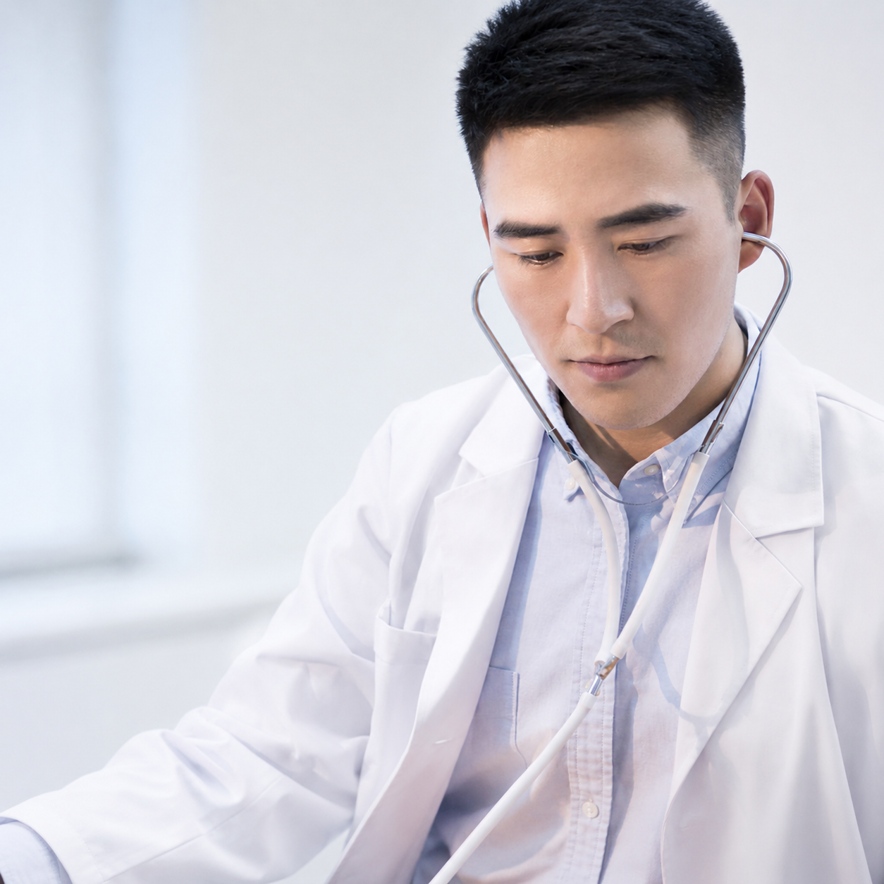 Health screening doctor